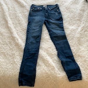 Umgee Skinny Jeans Size 26